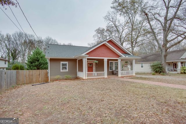 1698 Temple Avenue, College Park, GA 30337