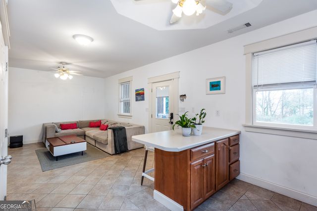 1698 Temple Avenue, College Park, GA 30337