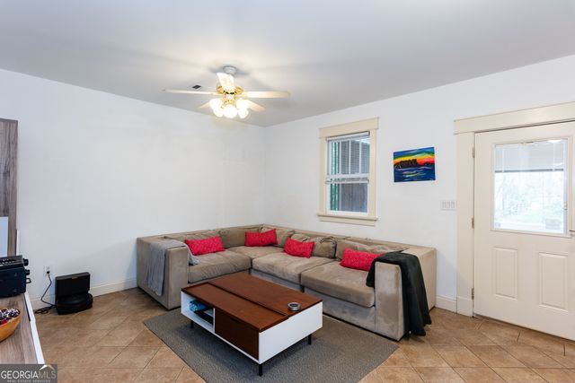 1698 Temple Avenue, College Park, GA 30337