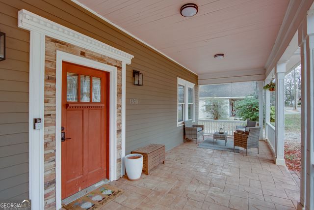 1698 Temple Avenue, College Park, GA 30337