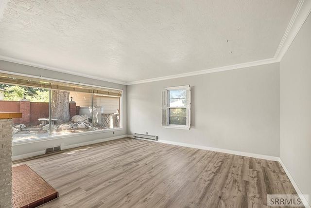 175 W 17th Street, Idaho Falls, ID 83402