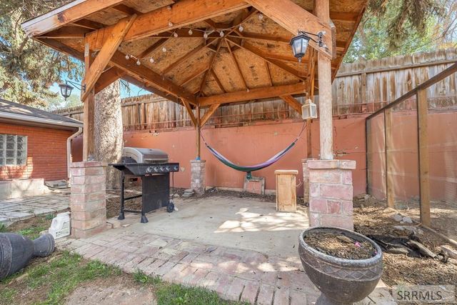 175 W 17th Street, Idaho Falls, ID 83402