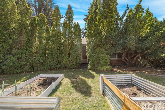 175 W 17th Street, Idaho Falls, ID 83402