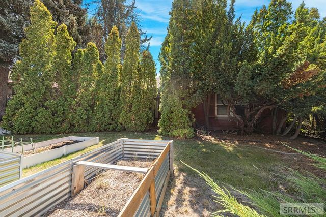 175 W 17th Street, Idaho Falls, ID 83402