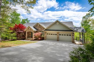 230 W D Court, Ellijay, GA 30540