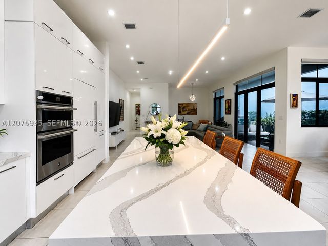 4318 NW 81st Ave, Doral, FL 33166