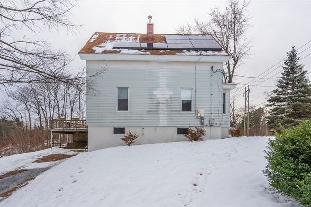 808 South St, Fitchburg, MA 01420