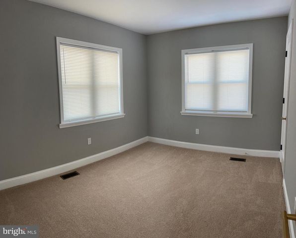 1201 FUSELAGE AVE, Baltimore, MD 21220