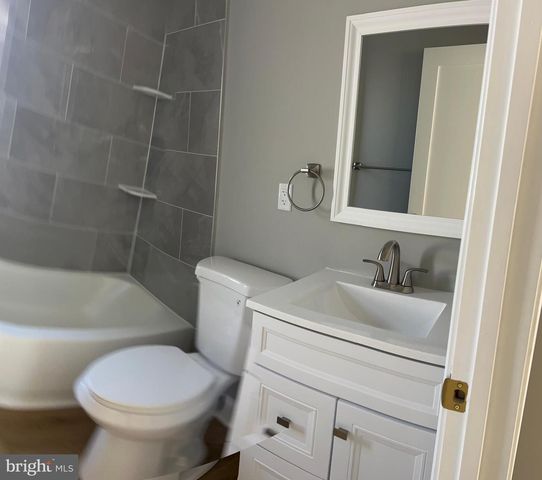 1201 FUSELAGE AVE, Baltimore, MD 21220