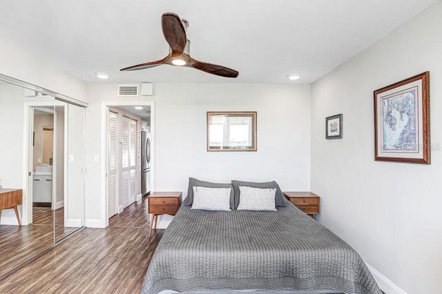 7625 SUN ISLAND DRIVE S 406, South Pasadena, FL 33707