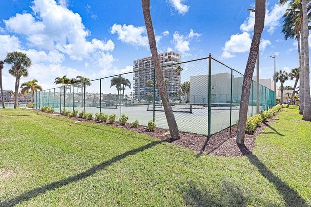 7625 SUN ISLAND DRIVE S 406, South Pasadena, FL 33707