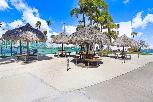 7625 SUN ISLAND DRIVE S 406, South Pasadena, FL 33707