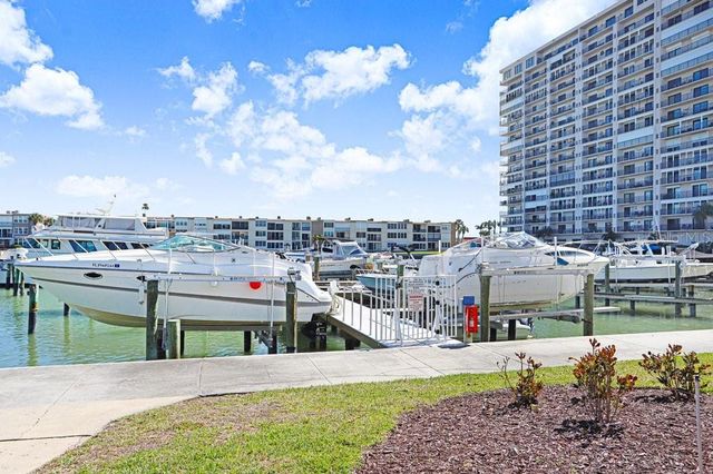 7625 SUN ISLAND DRIVE S 406, South Pasadena, FL 33707