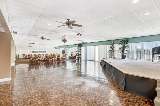 7625 SUN ISLAND DRIVE S 406, South Pasadena, FL 33707