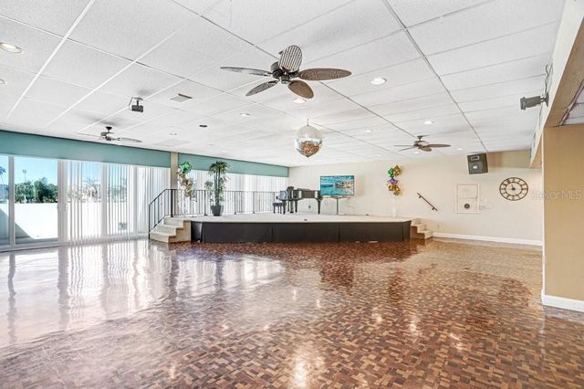 7625 SUN ISLAND DRIVE S 406, South Pasadena, FL 33707