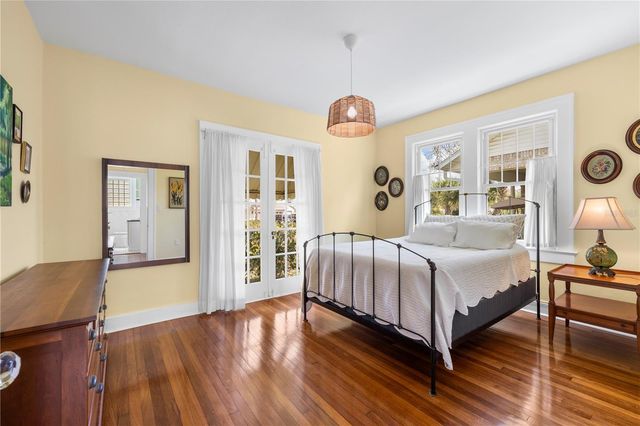 3612 W PLATT STREET, Tampa, FL 33609