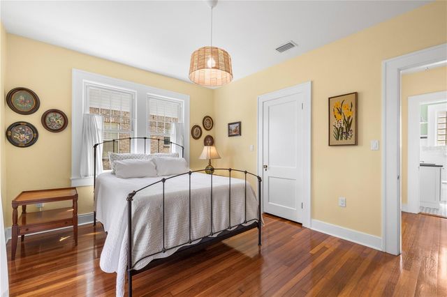 3612 W PLATT STREET, Tampa, FL 33609