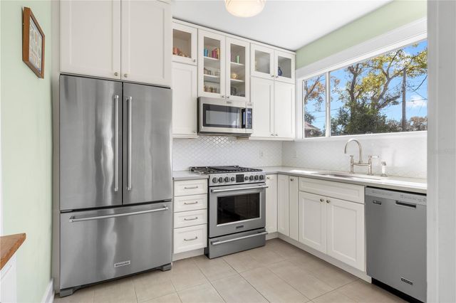 3612 W PLATT STREET, Tampa, FL 33609