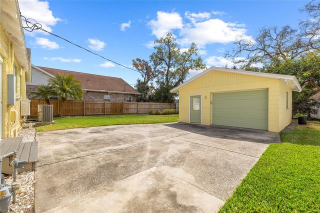 3612 W PLATT STREET, Tampa, FL 33609