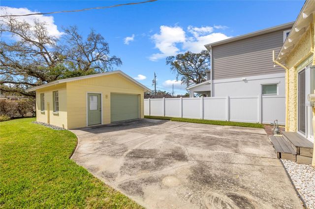 3612 W PLATT STREET, Tampa, FL 33609