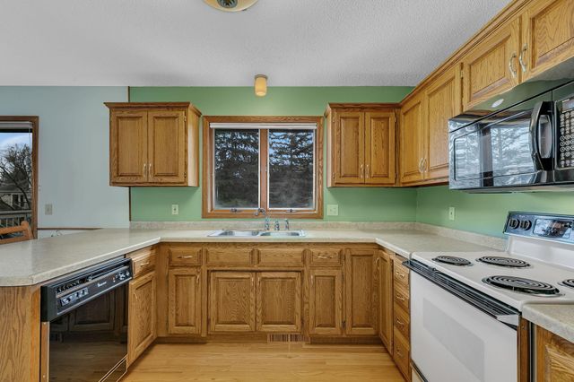 2108 Killeen Court, Saint Cloud, MN 56301