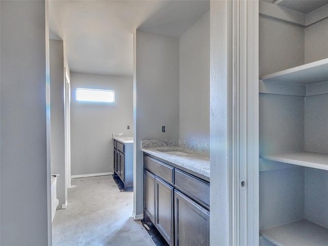 2216 E Cover Lane, Stillwater, OK 74074