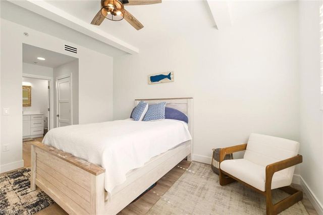 6820 Sterling Greens PL # 2105, Naples, FL 34104