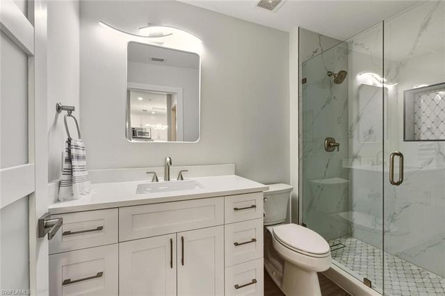 6820 Sterling Greens PL # 2105, Naples, FL 34104