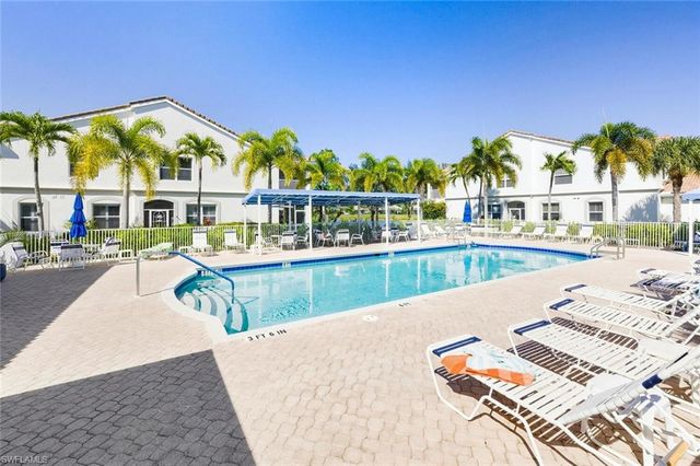 6820 Sterling Greens PL # 2105, Naples, FL 34104