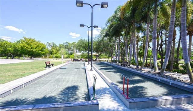 6820 Sterling Greens PL # 2105, Naples, FL 34104