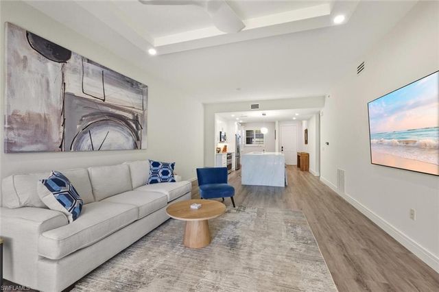 6820 Sterling Greens PL # 2105, Naples, FL 34104