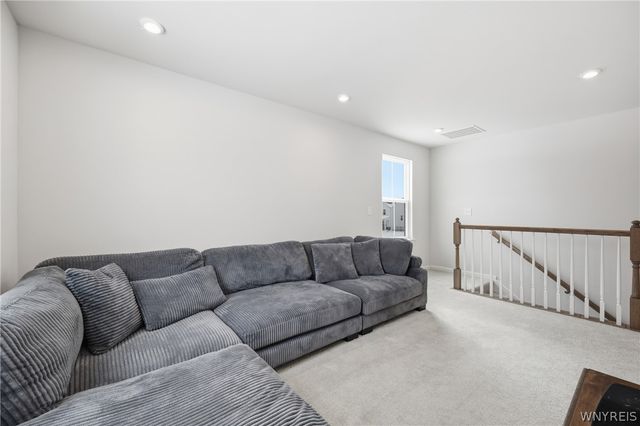 555 Limestone Court, Grand Island, NY 14072