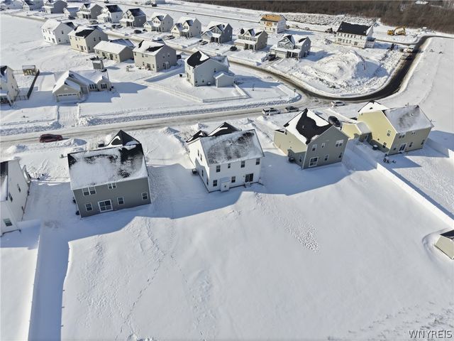 555 Limestone Court, Grand Island, NY 14072