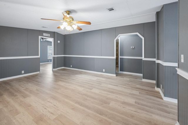 554 S COUNTY ROAD 21, Hawthorne, FL 32640