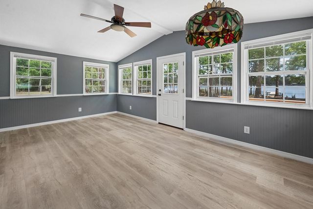 554 S COUNTY ROAD 21, Hawthorne, FL 32640