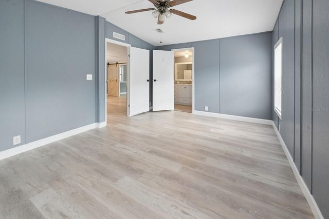 554 S COUNTY ROAD 21, Hawthorne, FL 32640