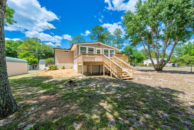 554 S COUNTY ROAD 21, Hawthorne, FL 32640