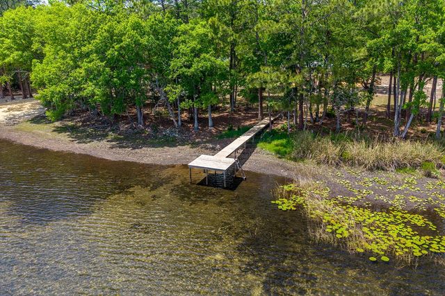 554 S COUNTY ROAD 21, Hawthorne, FL 32640