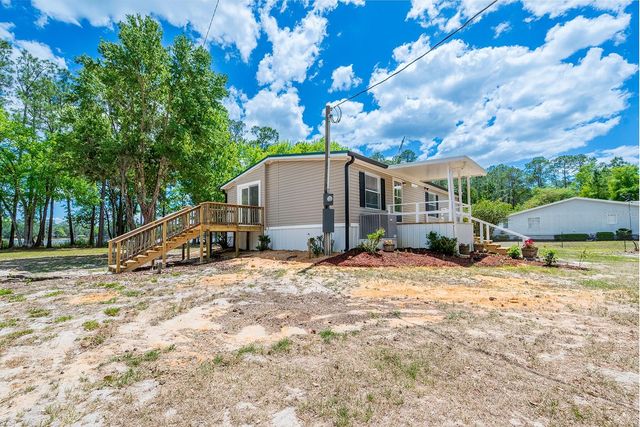 554 S COUNTY ROAD 21, Hawthorne, FL 32640