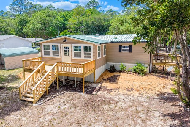 554 S COUNTY ROAD 21, Hawthorne, FL 32640