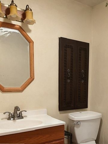 610 Rose Stop Rd, Shenango Twp, PA 16101