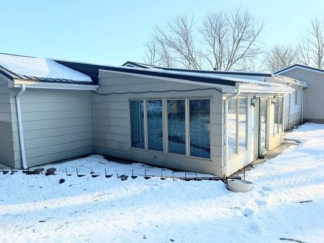 610 Rose Stop Rd, Shenango Twp, PA 16101