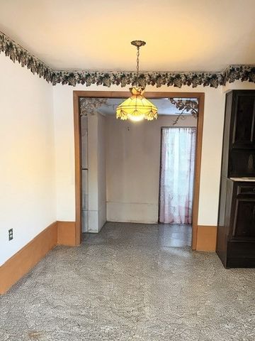 610 Rose Stop Rd, Shenango Twp, PA 16101