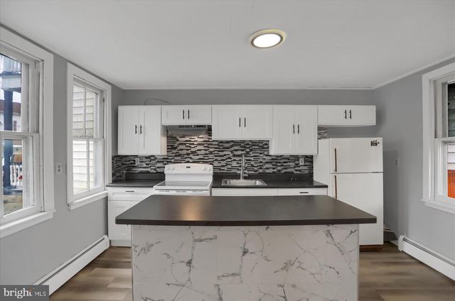 114 S 5TH ST, Shamokin, PA 17872