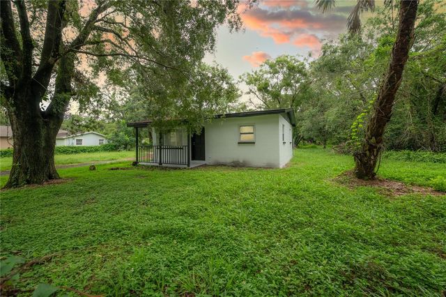 10411 N WOODMERE ROAD, Tampa, FL 33617