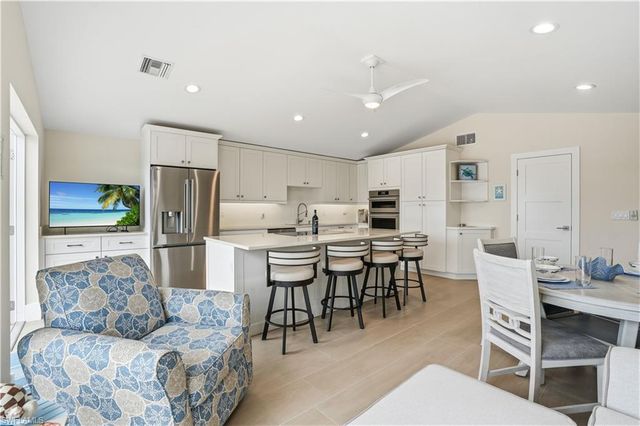 4882 Regal DR, Bonita Springs, FL 34134