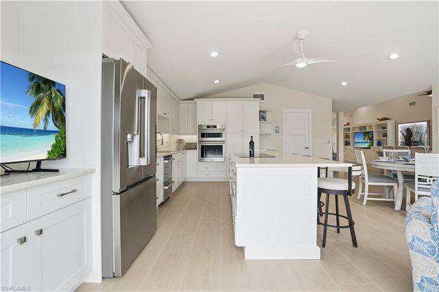 4882 Regal DR, Bonita Springs, FL 34134