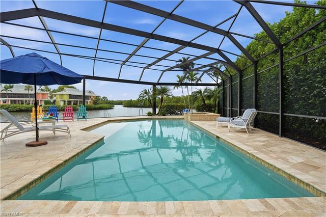 4882 Regal DR, Bonita Springs, FL 34134