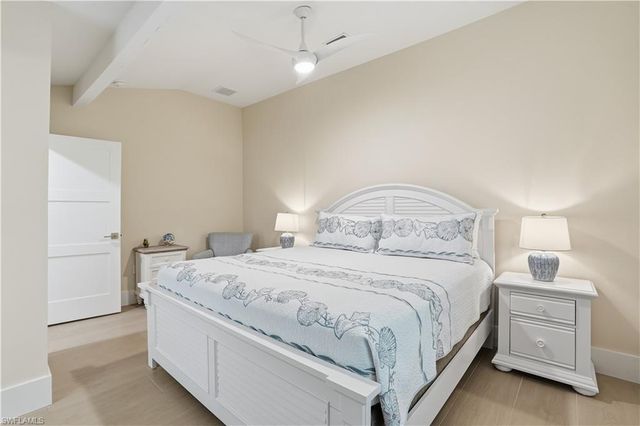 4882 Regal DR, Bonita Springs, FL 34134