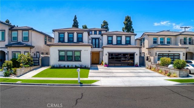 17777 Joshua Cir, Fountain Valley, CA 92708